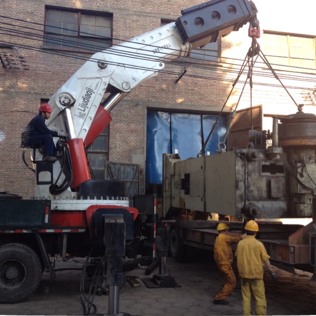 北京起重搬运机器设备大件移位大件吊装